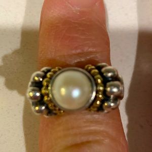 Lagos Caviar pearl ring